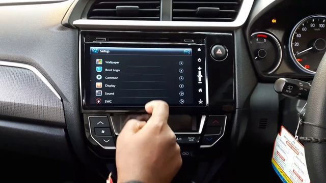 Honda BRV OEM Navigation System With android / iphone Mirror Link смотреть онлайн