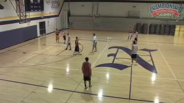 4-Out 1-In Attack & React: Transition and Zone Offense смотреть онлайн