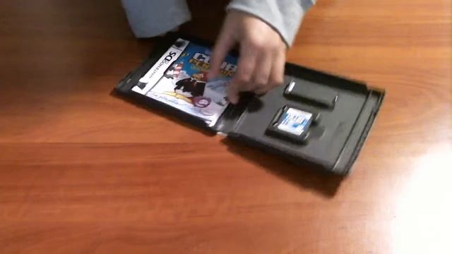 Unboxing Club Penguin Elite Penguin Force for DS смотреть онлайн