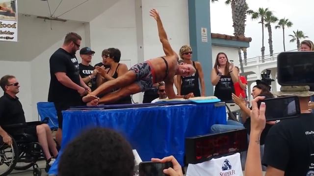 Рекорд Гиннеса! В планке 5 час 15 минут! смотреть онлайн