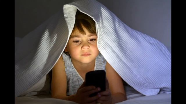 Почему нельзя пользоваться смартфоном перед сном