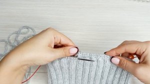 МК / Шапка из пряжи пух норки резинкой 2*2 / Шапка с красивой макушкой        #шапкаспицами