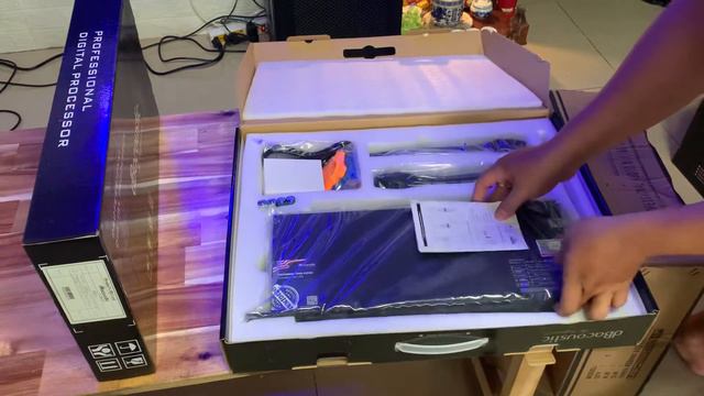 Thanh lý Micro, Vang Cơ, Vang số, Mixer và Loa смотреть онлайн