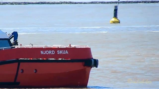 offshore highspeed craft NJORD SKUA 2HGG9 MMSI 156869 crew boat inbound Emden смотреть онлайн