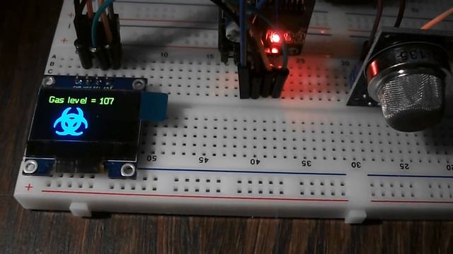 Индиактор токсичных газов на ssd1306, pcf8591p, mq135, raspberry pi2 смотреть онлайн