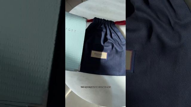 Стильная обложка для паспорта от бренда Aspinal Of London? #байер #обложканапаспорт #онлайншопинг