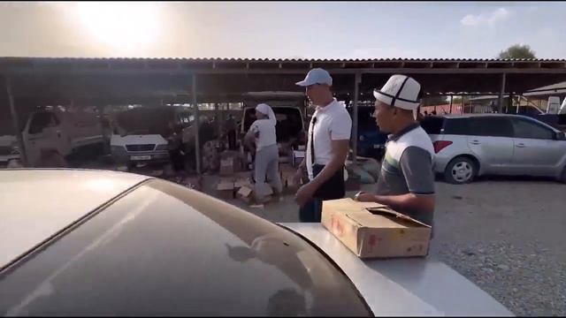 ОЙ-БОЙ. АРЗАН БАЗАР ЭКЕН // ОШТОГУ ЖАНЫ БАЗАРГА КЕЛИНИЗДЕР БААРЫ БАР смотреть онлайн