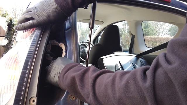 Citroen C1 Water in Boot, How To Repair Rear Light Seal. "CityBug" смотреть онлайн