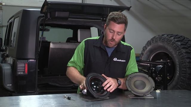 Quadratec 8" Factory Replacement Subwoofer for 2007-2014 Jeep Wrangler JK смотреть онлайн