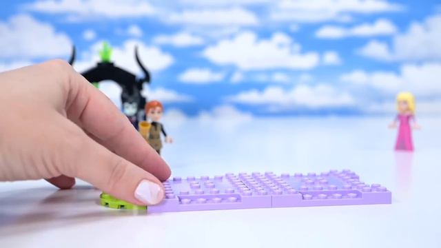 Another Maleficent? Princess Aurora's Castle Lego build & review смотреть онлайн