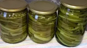Чесночные стрелки на зиму. Маринованные стрелки чеснока.