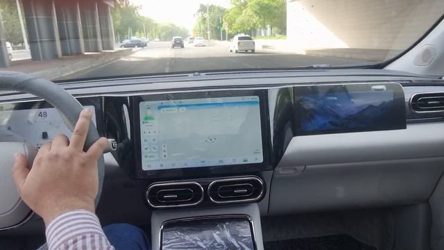 Leapmotor C11. Тест адаптивного круиз контроля и автопилота смотреть онлайн