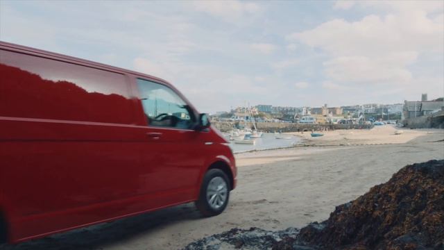 2017 VW Transporter (UK Spec) смотреть онлайн