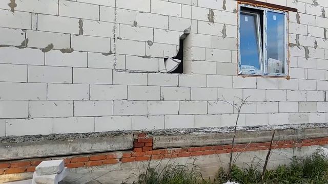 Пилим проём оконный в пеноблоке цепной пилой