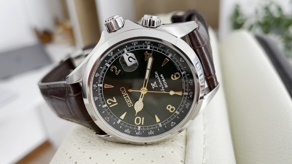 Seiko возвращает бестселлер- Alpinist