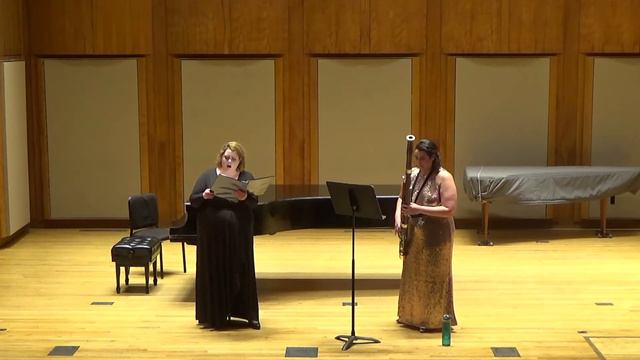 Five Songs for Bassoon and Soprano (Francisco Mignone) - Quando na Roça Anoitece смотреть онлайн