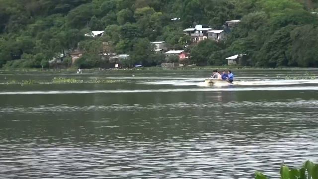 Encuentra cuerpo de joven ahogada en laguna de Olomega смотреть онлайн