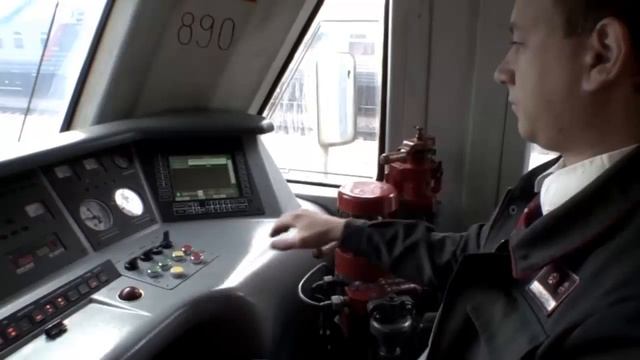 Сокращенное опробование автотормозов на станции пассажирского поезда смотреть онлайн