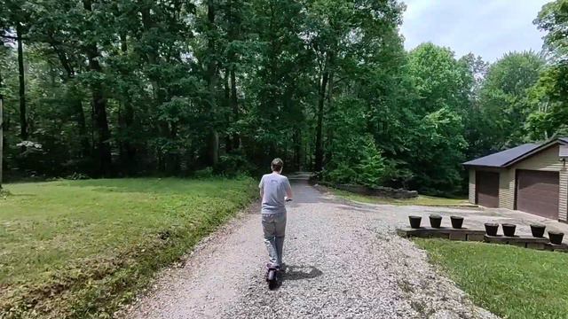 Hover Camera X1 - The best selfie cam drone ever! смотреть онлайн