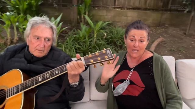 МЫ ВЕРНУЛИСЬ В НЬЮ-ЙОРК (Кейси Нейстат на русском) смотреть онлайн