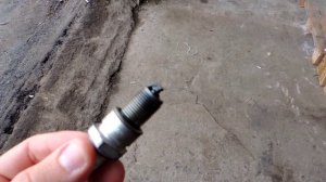 Какие свечи используются в двигателе бензинового генератора