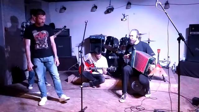 Пешком по воде - Лесник (КиШ)(отрывок)(гармонь) смотреть онлайн