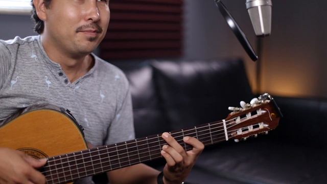 How to Play Besame Mucho on Acoustic Guitar смотреть онлайн