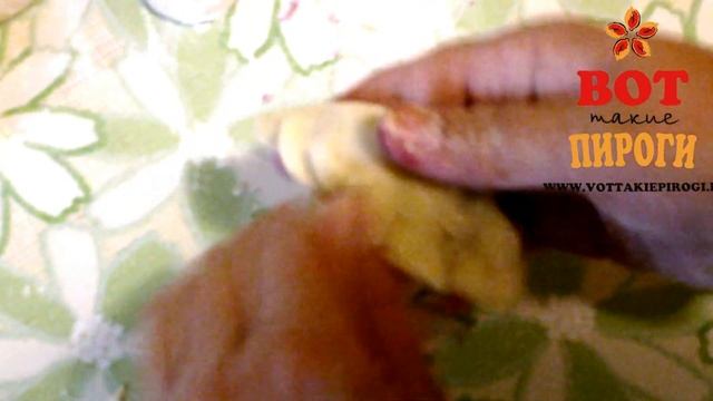 Как лепить красивые вареники с вишней смотреть онлайн