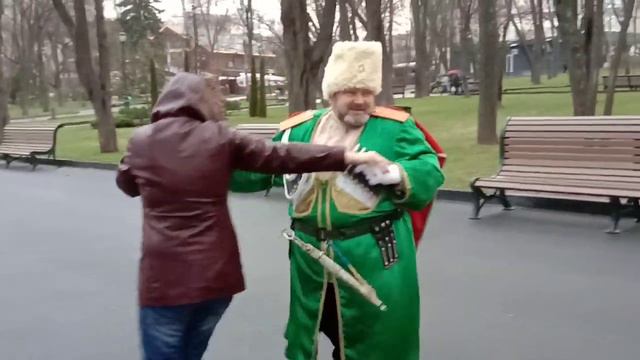 Черешня розквітає!!!Сегодня в саду Шевченко!!! смотреть онлайн