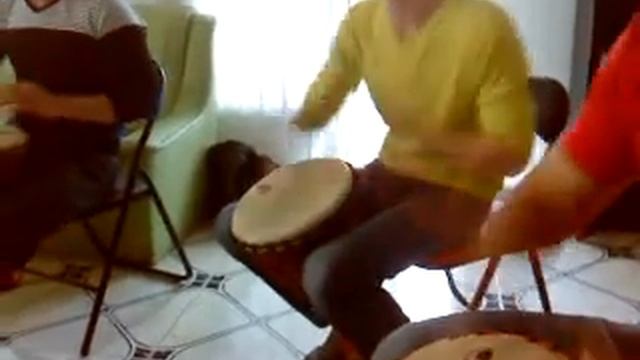 Учебный джем от клуба Djembe Roots, Днепропетровск, апрель 2013 смотреть онлайн