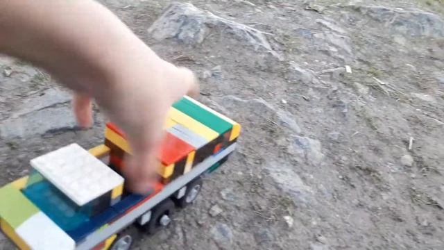 Обзор на Лего самоделку ЗИЛ Синяя птица смотреть онлайн