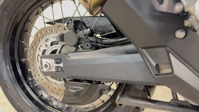 Honda CRF 1000L Africa Twin DCT 2016 смотреть онлайн