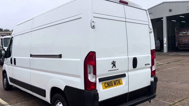 Peugeot Boxer 2.0 BlueHDi H2 Professional 130ps смотреть онлайн