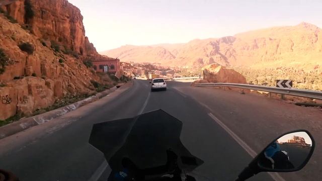 Мотопутешествие по Марокко. Пустыня Сахара и Высокие Атласские горы. смотреть онлайн