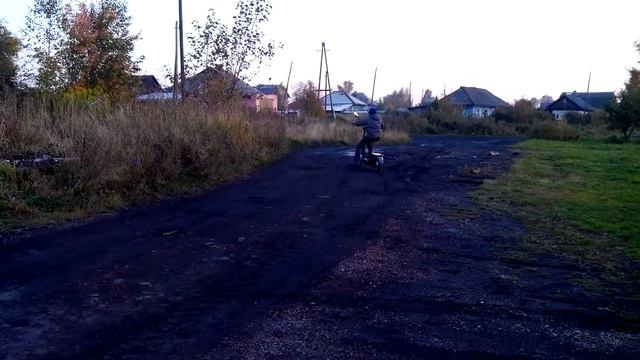 Леша на электросамокате смотреть онлайн