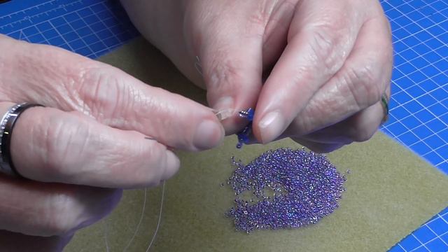 How to Make a Beaded Christmas Bauble смотреть онлайн