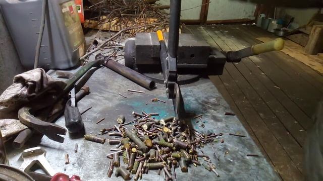 Ручной измельчитель веток смотреть онлайн
