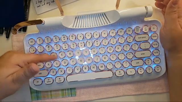 Knewkey Keyboard- TESTING OUT LIVE + ?COUPON CODE? смотреть онлайн