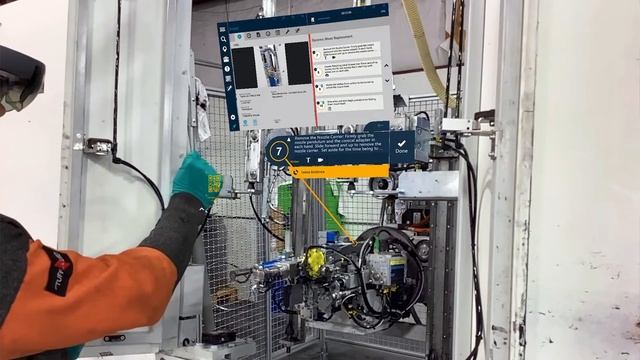 Augmented Reality Maintenance Training смотреть онлайн