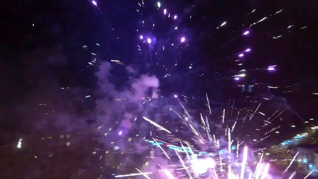 Полет на дроне в салюте Лобня 56 лет Xiro Xplorer смотреть онлайн