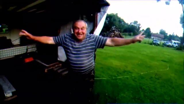 Сан Саныч танцует под 