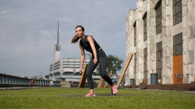 Stretching Work Out 3 - Fitness Footage 13 смотреть онлайн