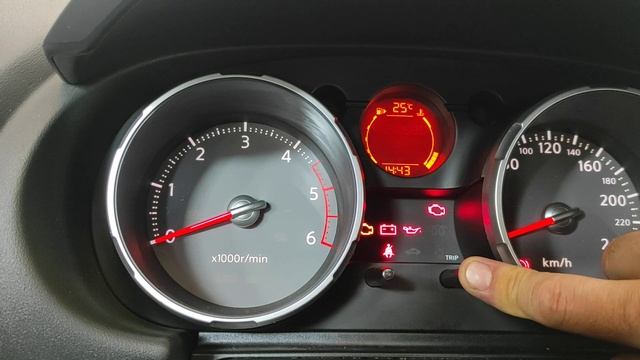 como resetear servicio aceite Nissan Qashqai 2010 смотреть онлайн