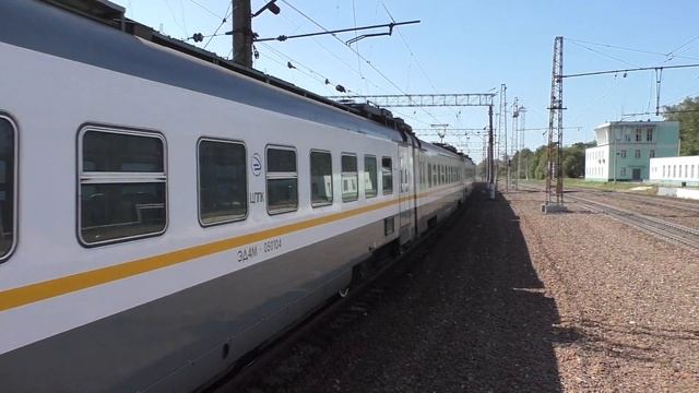 Электропоезд ЭД4М-0501 ЦППК станция Тучково смотреть онлайн