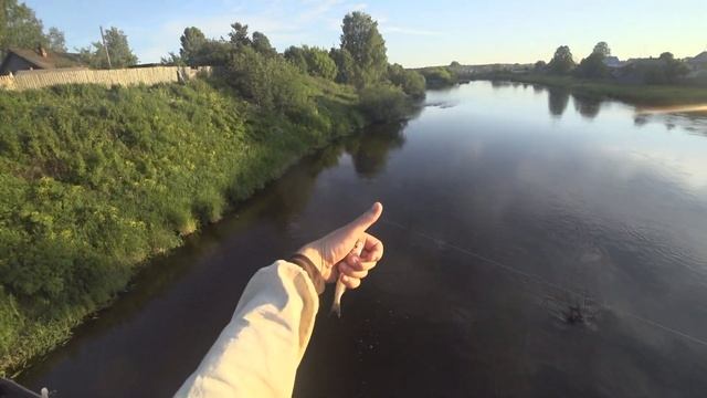 Рыбалка с переход. Показываю ребёнку как мы рыбачили в детстве. смотреть онлайн
