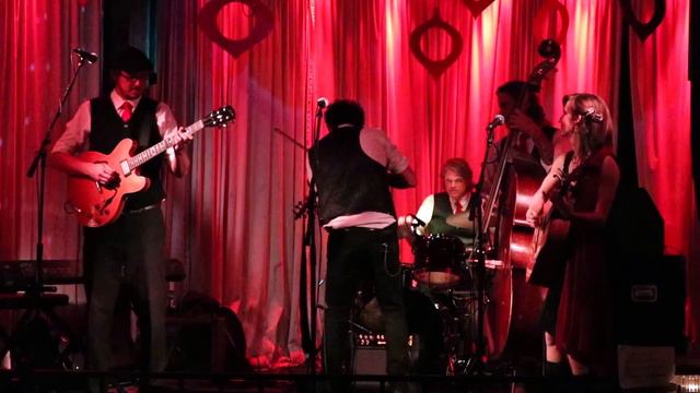 Part of MIDDLE WEIGHT CHAMPION OF THE WORLD - Chris Murphy and the Blind Blakes (Boardner's 12/6/17 смотреть онлайн