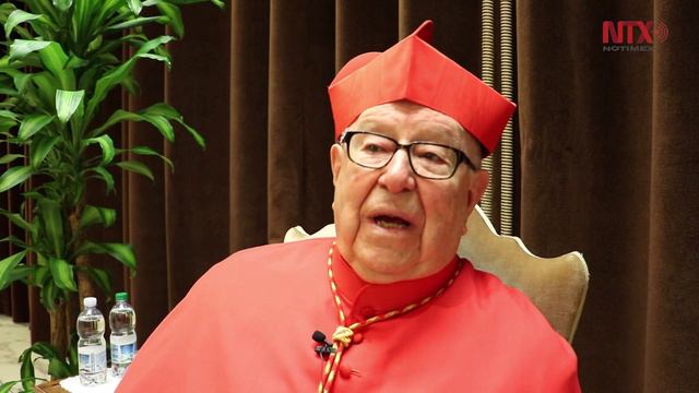 Fieles viajan al Vaticano para acompañar a nuevo cardenal mexicano смотреть онлайн