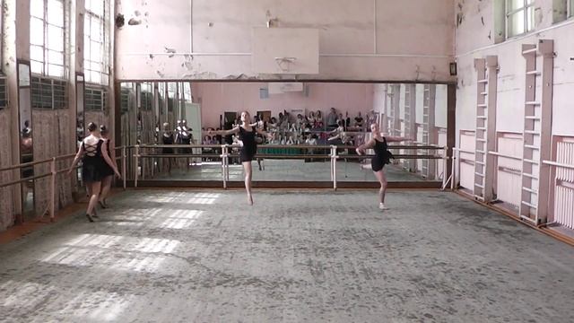 ГОСэкзамен по классическому танцу.прыжки смотреть онлайн