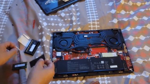 Ram upgrade 32gb to ASUS ROG Zephyrus G15 and adding secondary drive смотреть онлайн