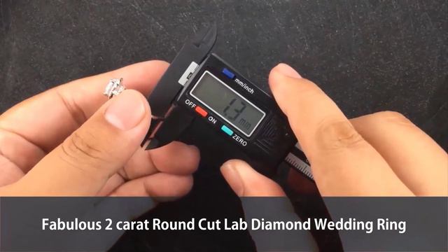 Fabulous 2 carat Round Cut Lab Diamond Wedding Ring смотреть онлайн